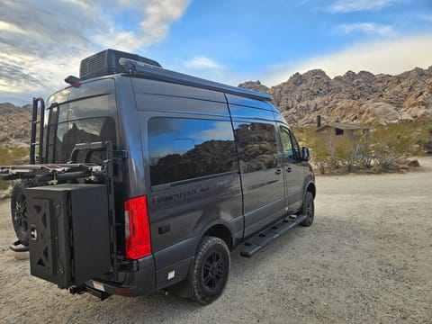 2023 Thor Sanctuary 19P 4x4 Sprinter Based Luxury Adventure Van Campervan in Oakland