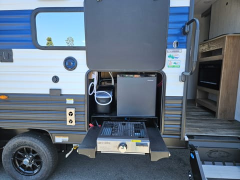 2024 New Grey Wolf 26dbh **$500** Deposit Towable trailer in Pomona