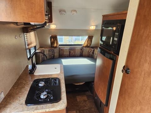 2013 R POD travel trailer Towable trailer in Bay City