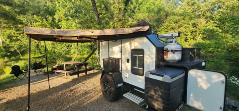 Crusade Overland Towable trailer in Town N Country