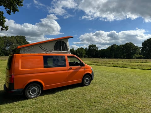 Van Tropez Campervan in Runnymede District