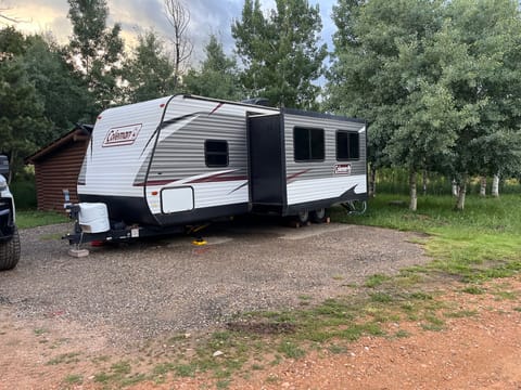 Coleman Lantern 262BH Towable trailer in Albuquerque