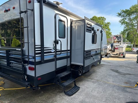 NEW LISTING! Jersey Shore Getaway! Towable trailer in Egg Harbor Township