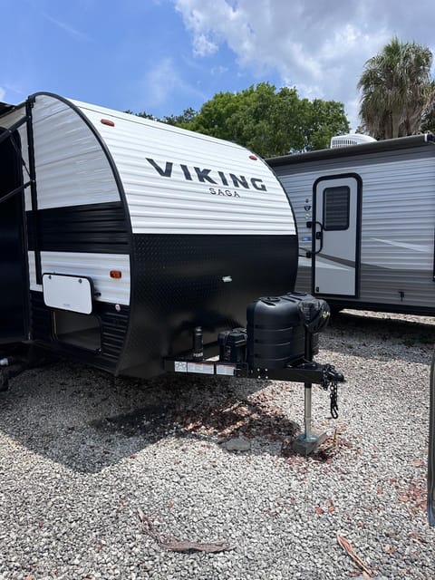 2024 Viking Saga BRAND NEW Towable trailer in Tamarac