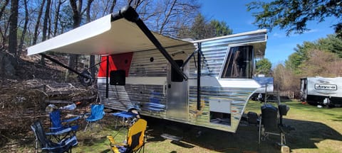 AR's Heartland terry classic v21 Towable trailer in Foxborough