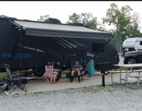 This little camper is perfect for a couple or small family up to 6! Very easy to pull and set up, pull out the large awning, lay down the outdoor rug, set up the chairs and it's camping time!