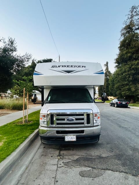 Forest River Sunseeker LE Class C Drivable vehicle in El Monte