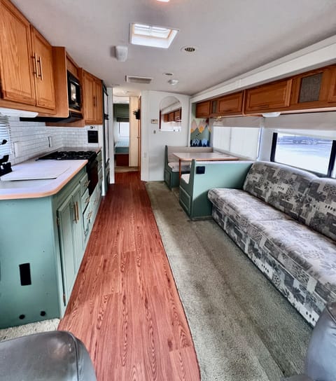 2005 Winnebago Micro Minnie SNY1171 Drivable vehicle in Syracuse