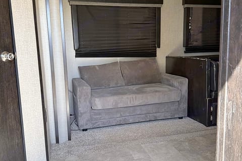 2019 Grand Design 32 - Rate includes Delivery, Ins & Fees* Towable trailer in New Braunfels