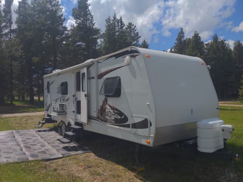 Matt and Jessica's Cougar Towable trailer in Medicine Hat