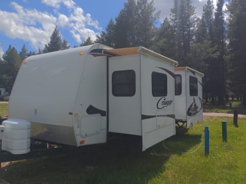 Matt and Jessica's Cougar Towable trailer in Medicine Hat