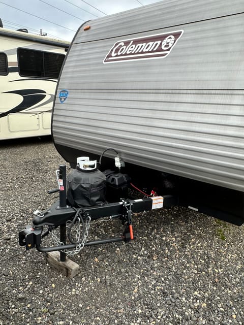 Coalman 17B camper Towable trailer in Gresham