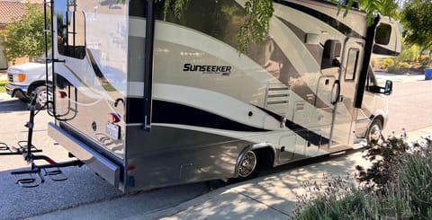 2019 Forest River RV Sunseeker MBS 2400W Drivable vehicle in Paso Robles