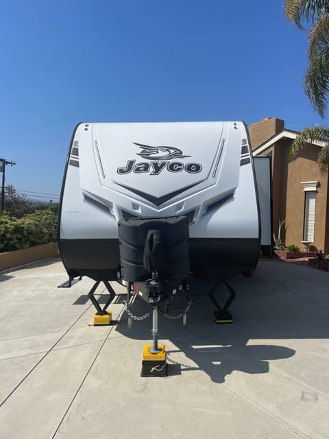 Jayco Feather 24BH Towable trailer in Fallbrook