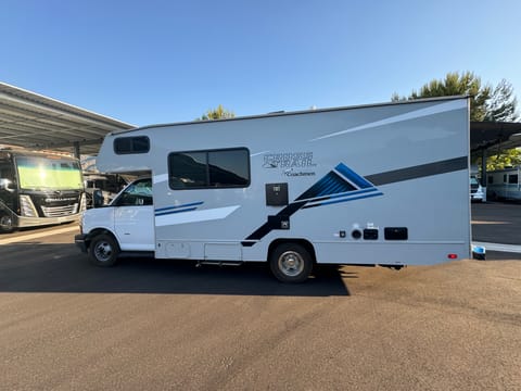 2023 Coachmen CrossTrail 23XG Drivable vehicle in Camarillo