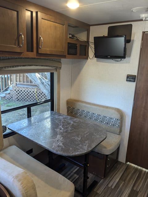 2017 Jayco Jayflight, Delivery offered Towable trailer in Ruidoso