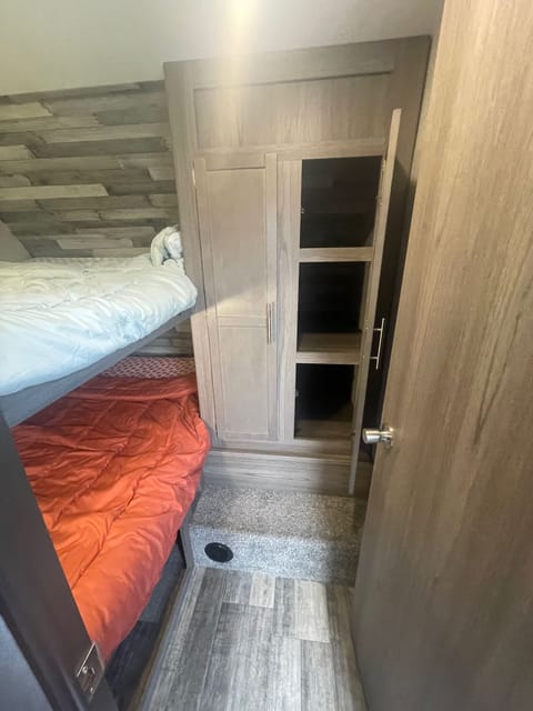 Queen bunkbeds with wardrobes