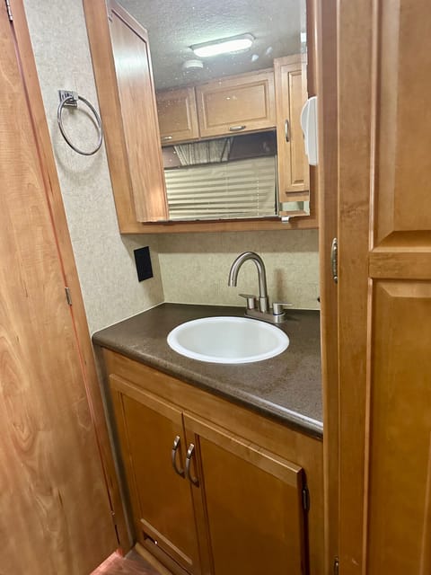 Itasca 2008 RV Drivable vehicle in San Antonio