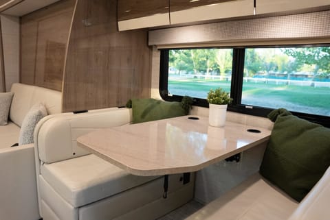 The LUXURY Motorhome - 2023 Entegra Qwest 24R Drivable vehicle in Elk Grove