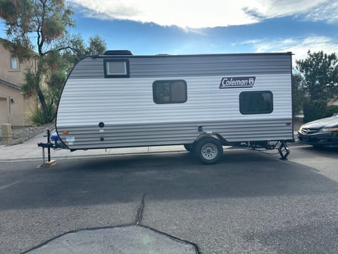 2024 Coleman Lantern 17B Towable trailer in Rio Rancho