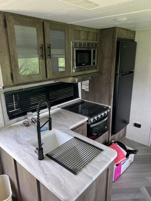 Amazing Family Trip Camper! Towable trailer in Highland