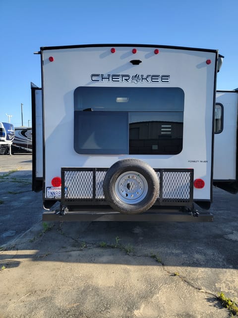 Spacious Comfort Towable trailer in Lancaster