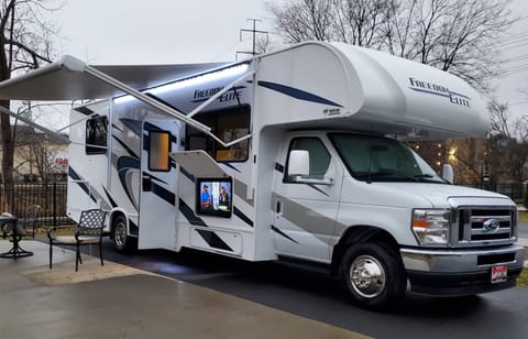 Outdoor entertainment - Awning, TV and lights.  