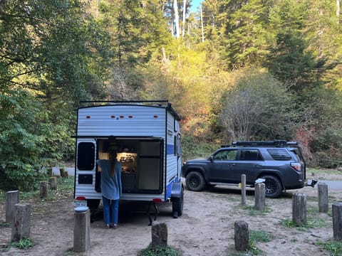 Sunset Park Sunray 129 off-road travel trailer Towable trailer in Englewood