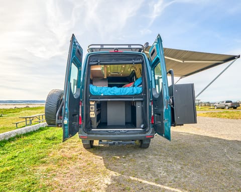 Luxury 4x4 Sprinter Conversion - The Ultimate PNW Adventure Van! Campervan in Port Townsend