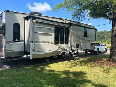 2020 Jayco Eagle CNC1211 Towable trailer in Concord