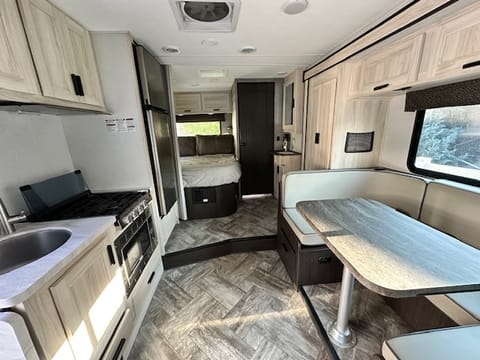 Sunny the Motorhome- 2022 Forest River Sunseeker- 24' Drivable vehicle in Farmington