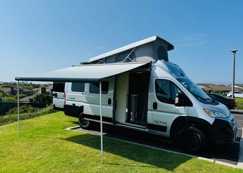 Brand New COACHMEN NOVA that sleeps 4 and gets you beachfront express Drivable vehicle in Corona Del Mar