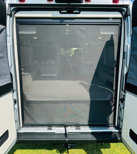 Brand New COACHMEN NOVA that sleeps 4 and gets you beachfront express Drivable vehicle in Corona Del Mar