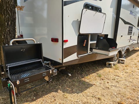 2020 Keystone RV Bullet Ultra Lite Bunkhouse Towable trailer in Windsor