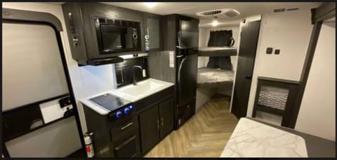 2022 Ozark Forest River Sleeps 5 Towable trailer in Lubbock