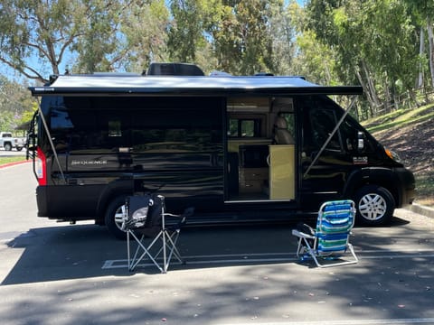 2020 Thor Sequence Glamping Van - Discounts for monthly rates! Veículo dirigível in Aliso Viejo