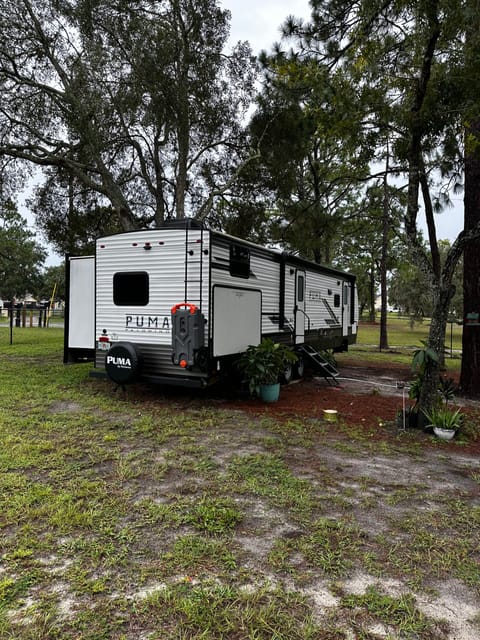 2023 Forest River Puma Palomino   LFL1230 Tráiler remolcable in Medulla