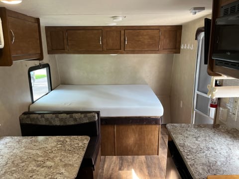 Salem Cruise Lite FS by Forest River Towable trailer in Fridley