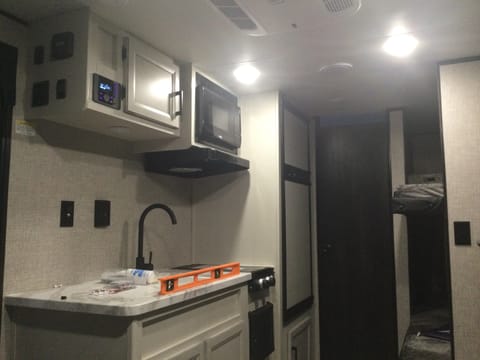 2022 Cozy Jayco Jay Flight Baja Series 21ft travel trailer Towable trailer in San Antonio