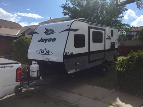 2022 Cozy Jayco Jay Flight Baja Series 21ft travel trailer Towable trailer in San Antonio