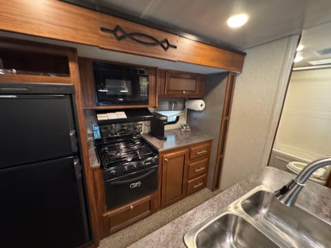 2020 Heartland Double Slide Bunk House Free Generator Towable trailer in Elk Grove