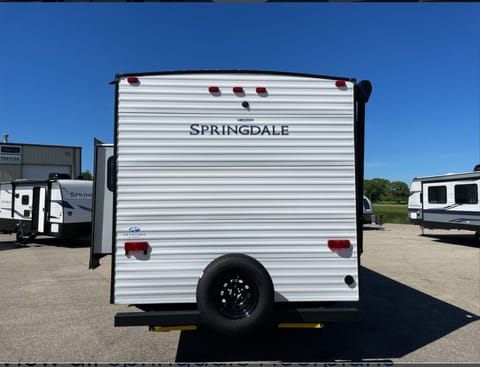 Keystone Springdale 296BH Towable trailer in Chino