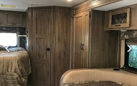 Find your adventure in The Nellie Bly, 2017 Coachmen Freelander, sleeps 6 Drivable vehicle in South Jordan