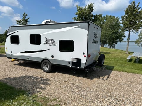 Jayco Jay Flight SLX 174BH- Ready for fall camping trips! Towable trailer in Watertown