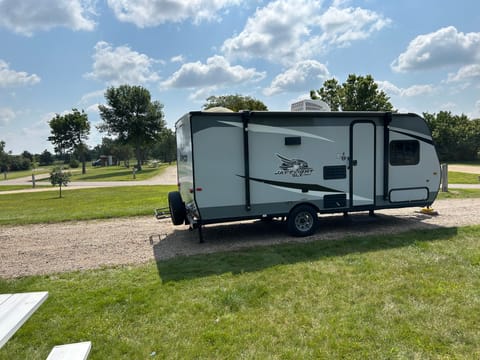 Jayco Jay Flight SLX 174BH- Ready for fall camping trips! Towable trailer in Watertown