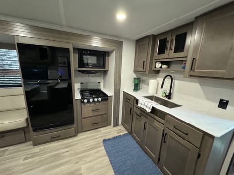 Ponderosa Retreat: 2024 Transcend Xplor BunkHouse Towable trailer in Prescott