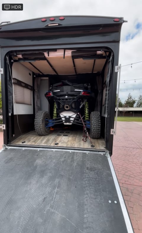 Rancho’s Sandstorm Toyhauler Towable trailer in Hemet