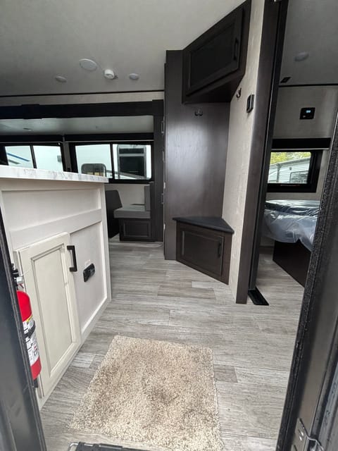 JAYCO LUXURY CAMPER Towable trailer in Marlborough