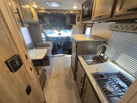 2021 Coachmen Cross Trek 20XG Drivable vehicle in Davis