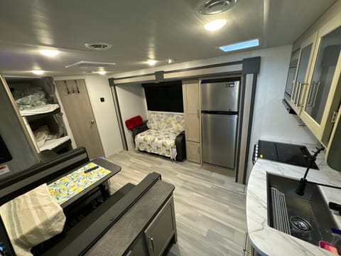 2024 Keystone Springdale+Blackstone+Starlink+Bring your pet!!! Towable trailer in San Antonio